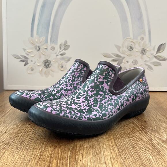 BOGS Women's Patch Slip-on-Spotty Rain Shoe in Burgundy Multi - Picture 3 of 11